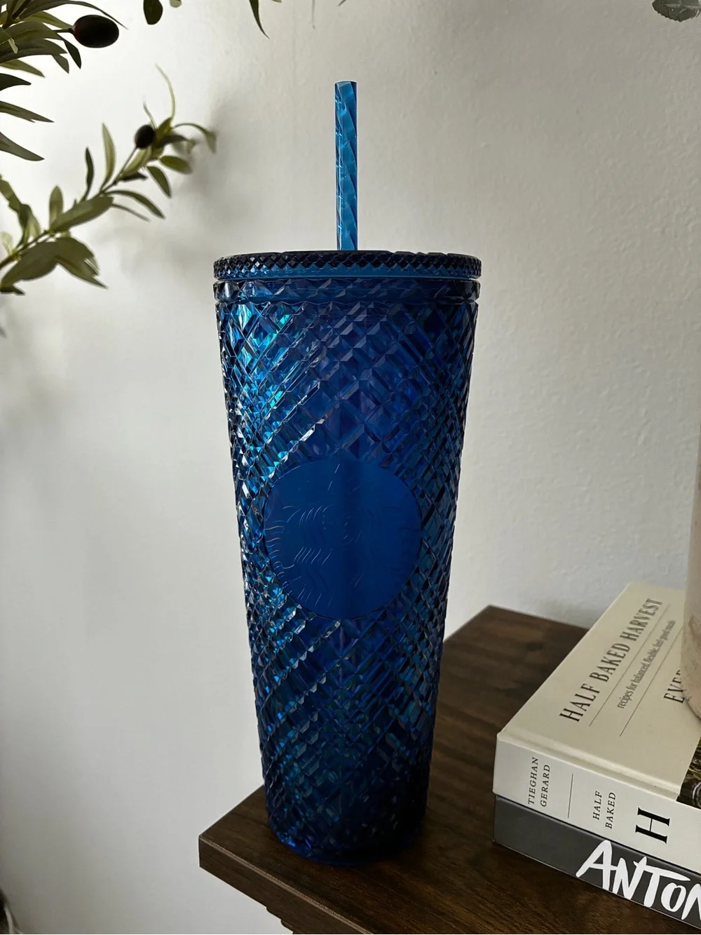 Starbucks 24 oz Blue Diamond Textured Acrylic Tumbler with Straw